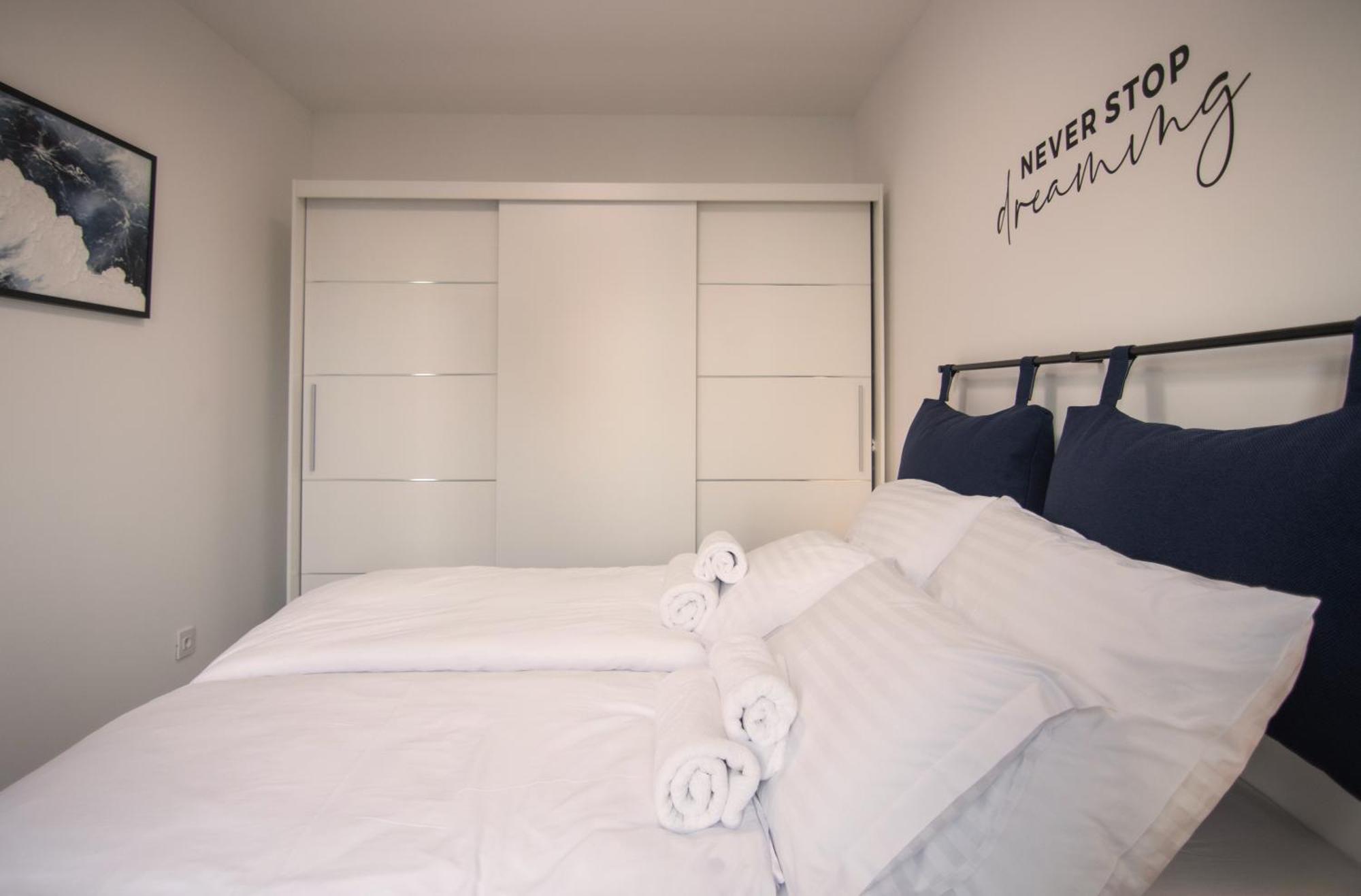 רייקה Apartman Xenna מראה חיצוני תמונה